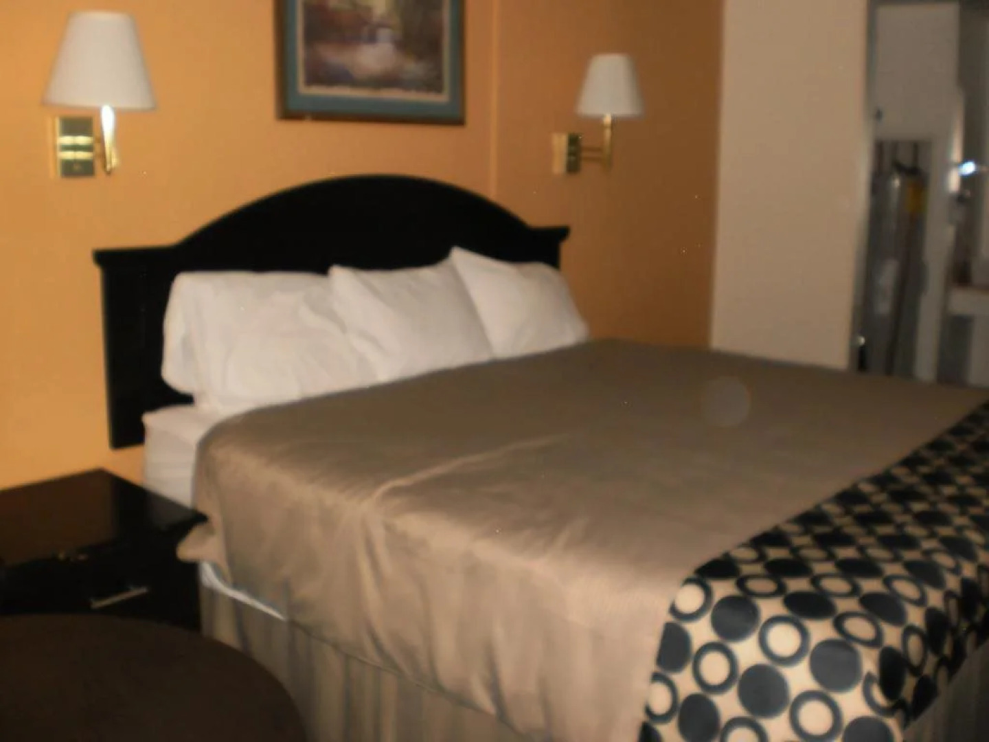 Split Mountain Motel