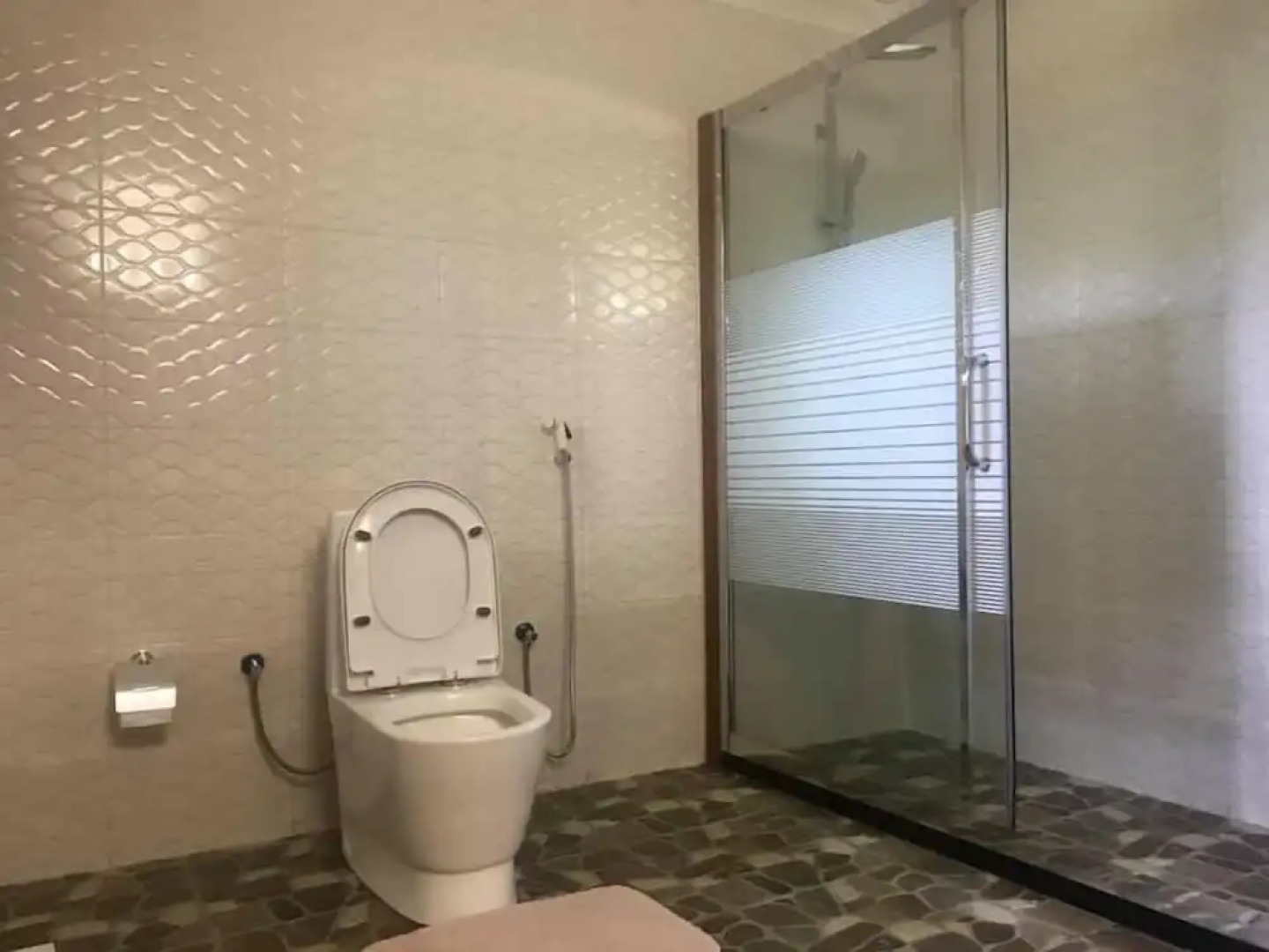 Ingagi Park View Lodge