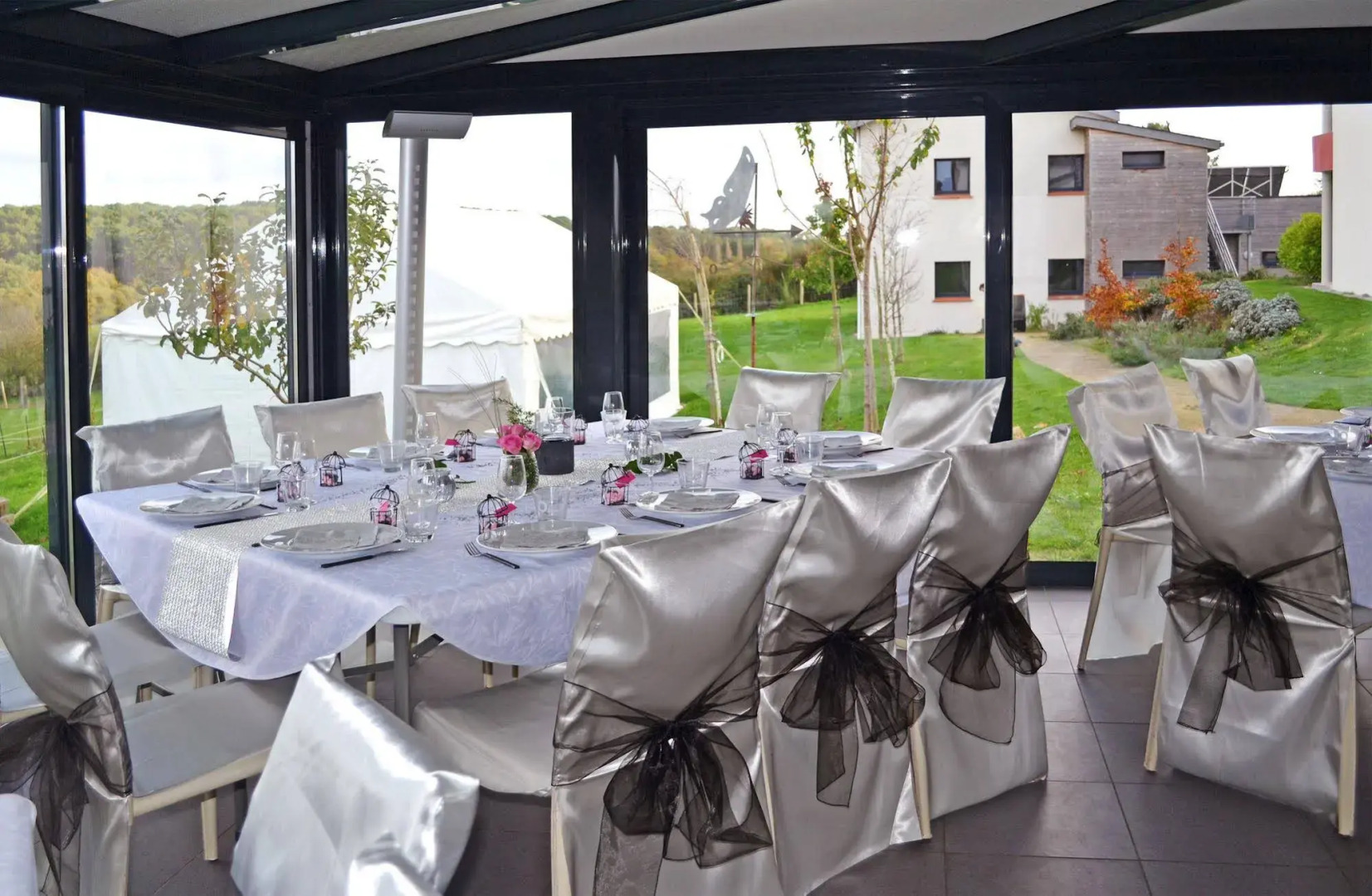 Gîtes LES Hauts DE Toulvern