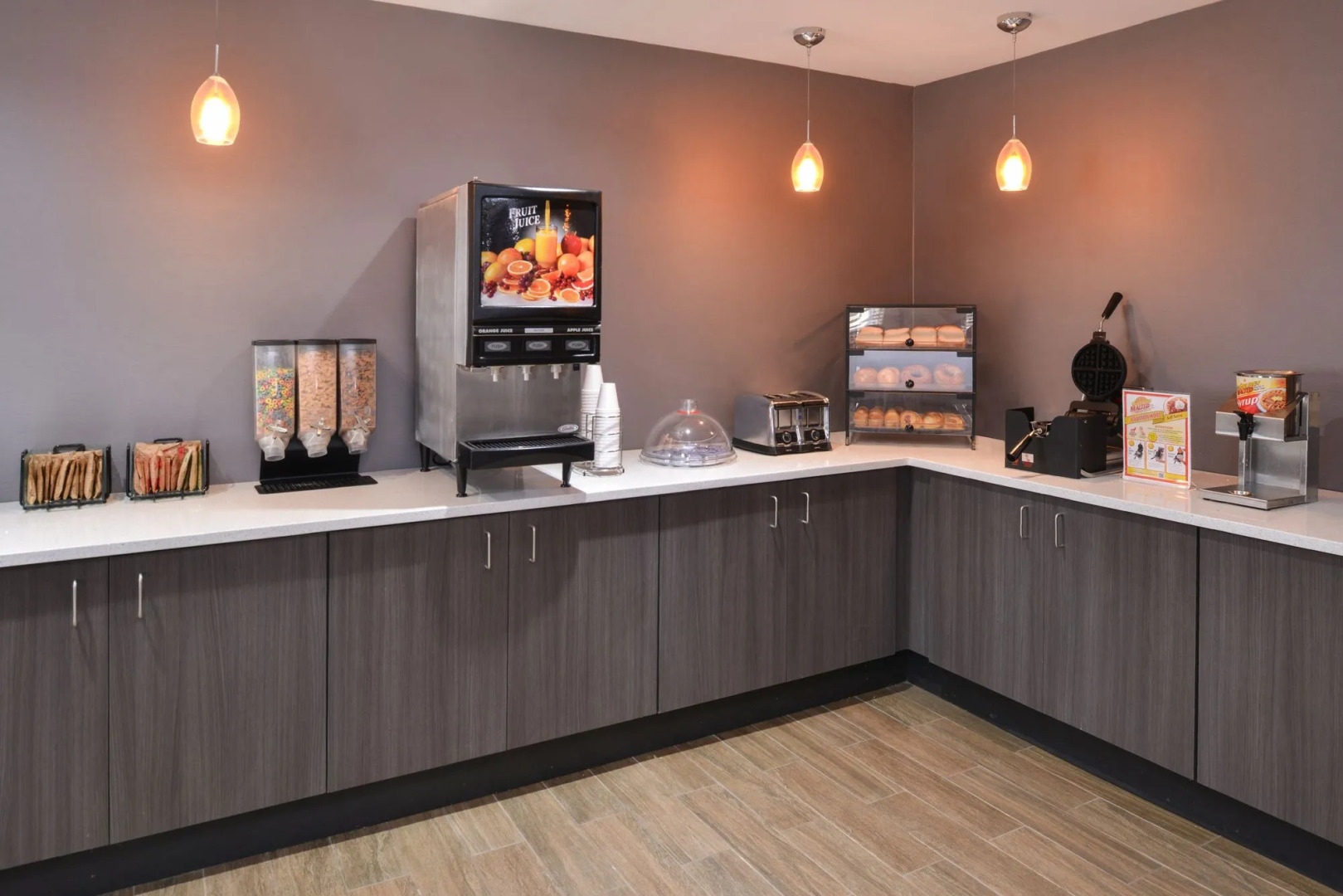 Studio 6 Lenexa, KS - Overland Park