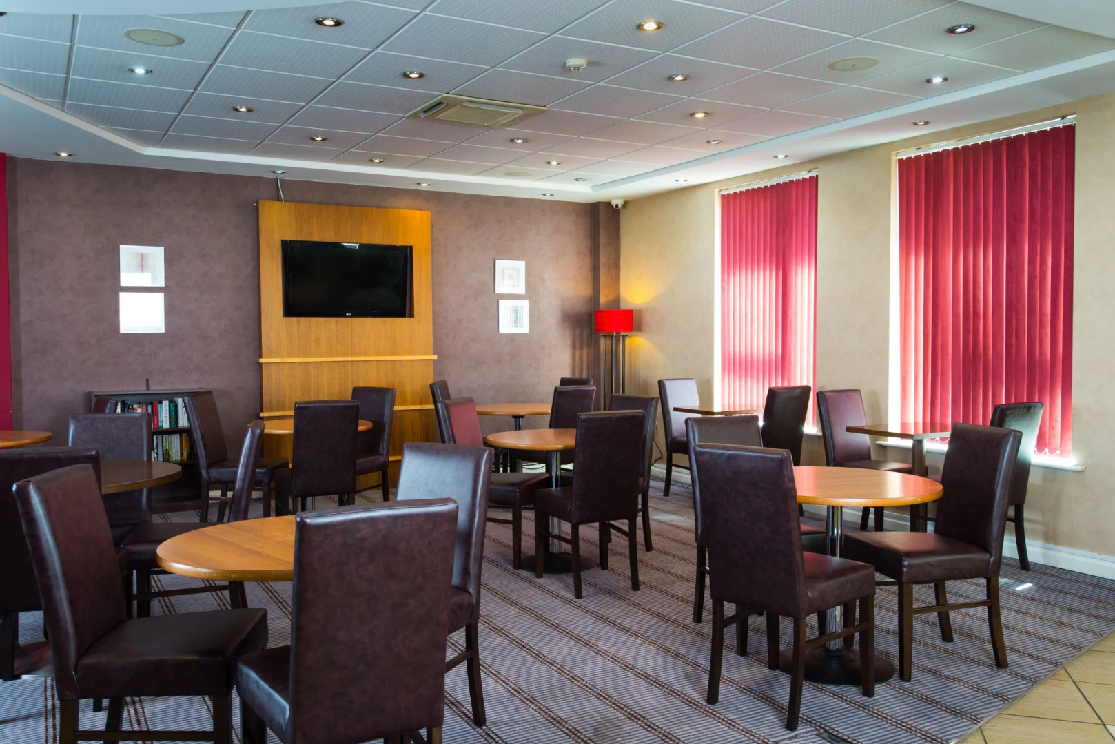 Holiday Inn Express Swindon City Centre by IHG