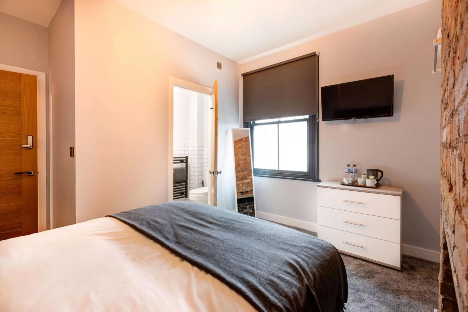 Bondgate Hotel East Midlands Airport