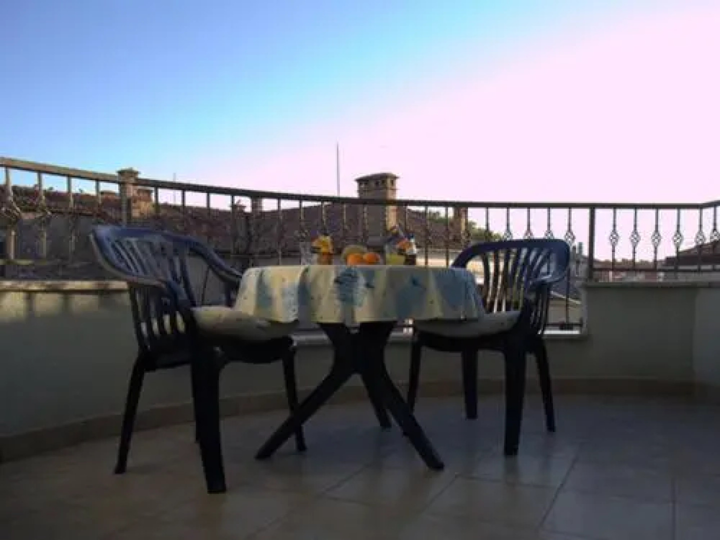 Apart Hotel Bijeli Delfin