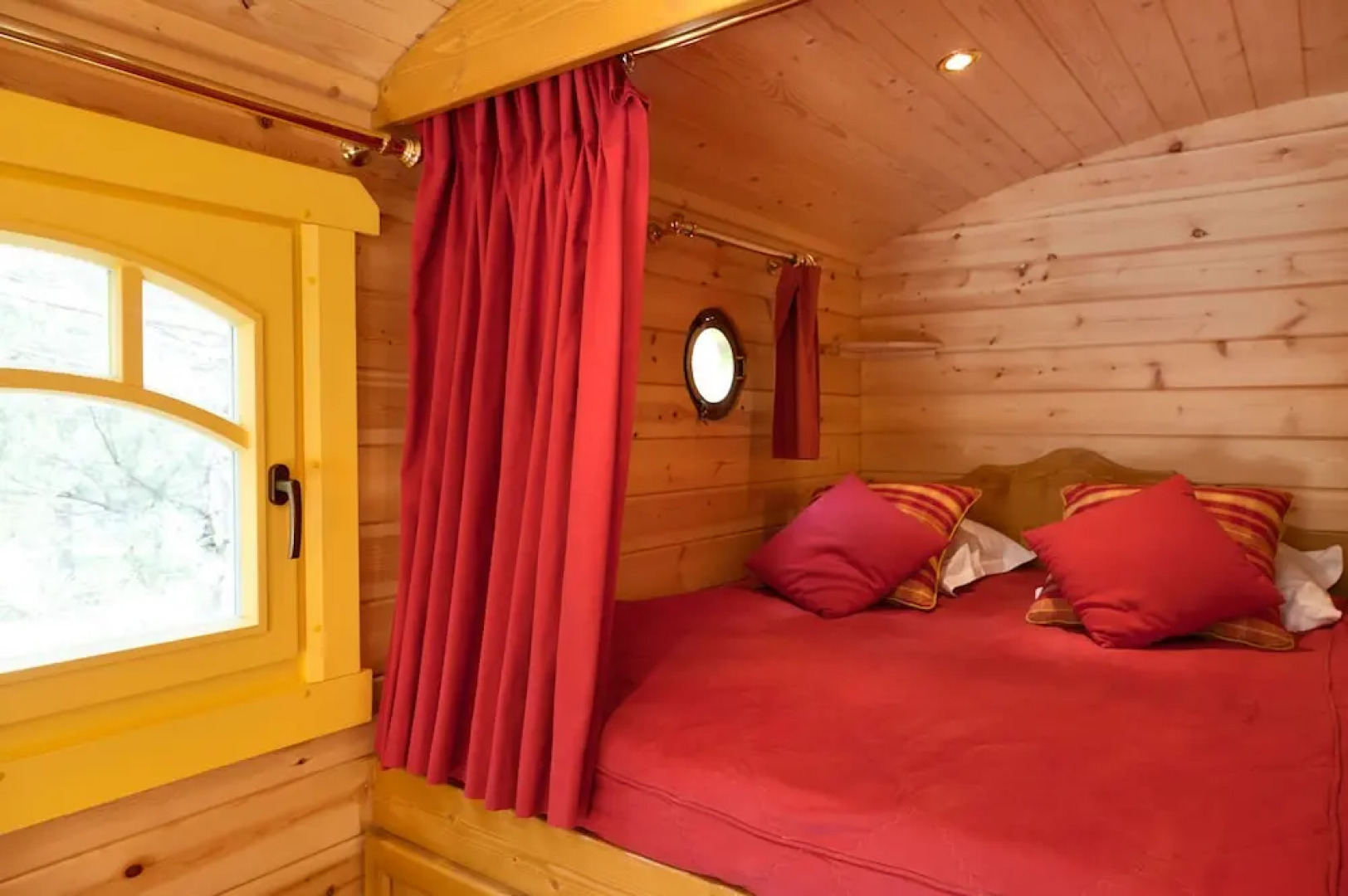 DéfiPlanet' à Dienné - Hébergements insolites