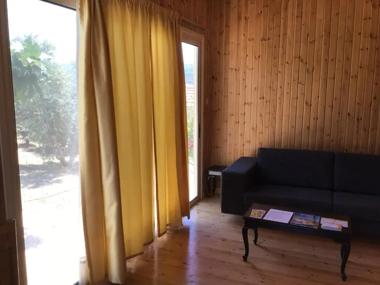 Pervolaris Cottages 2