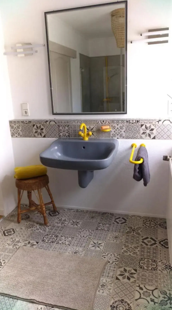 Into The Green Apartment