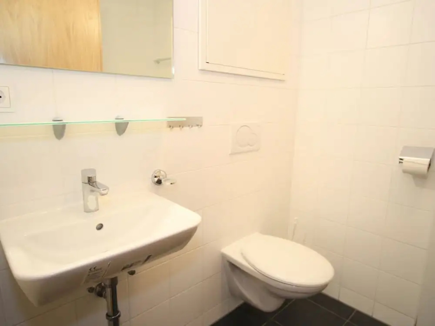 Modern Apartment for 6 in Luxury Holiday Park With Skiing