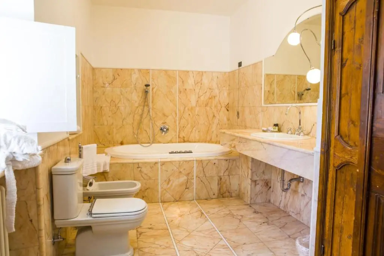 Villa Eos, summer relax you deserve surrounded by nature