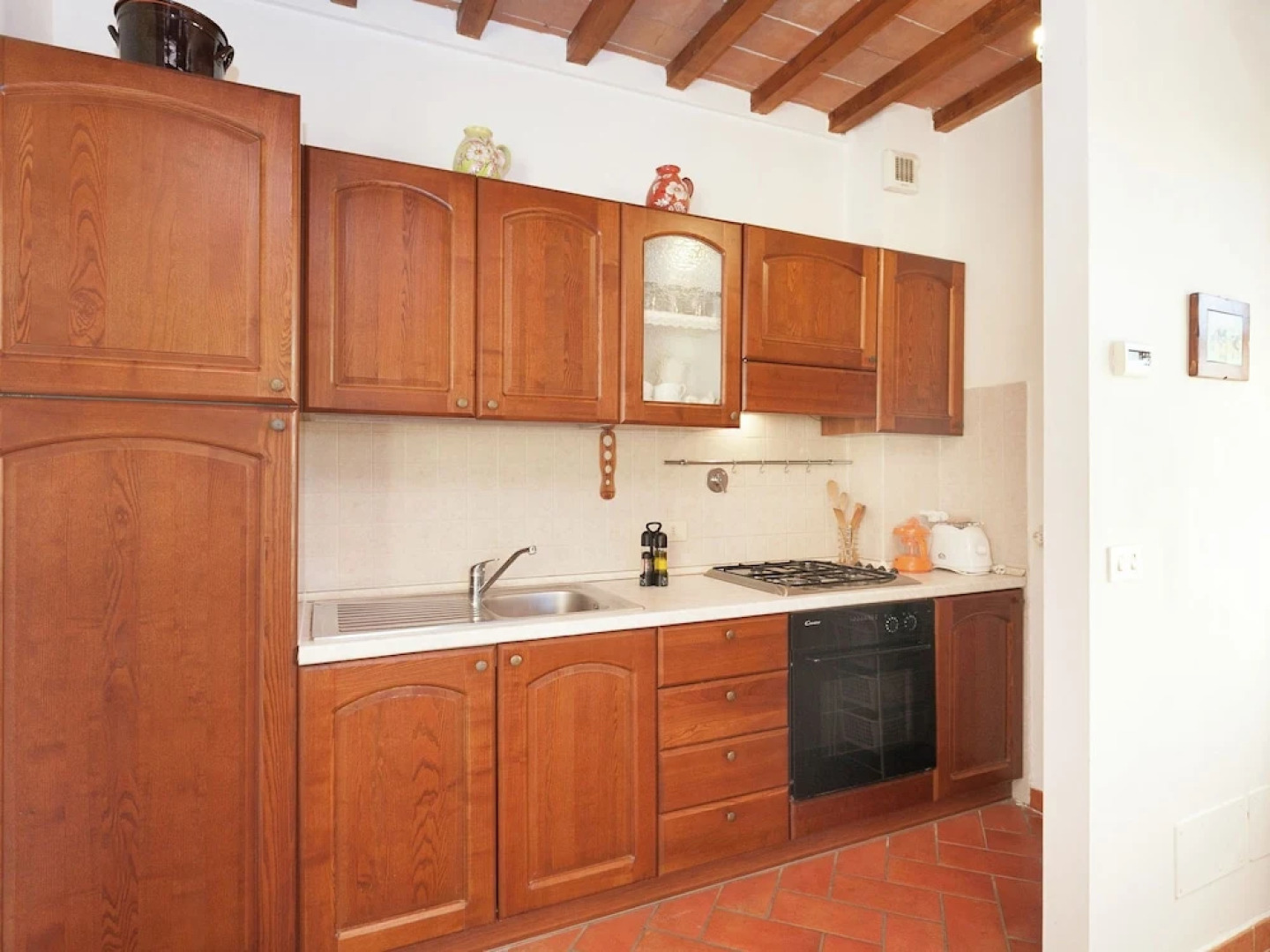 Well Kept Property With Garden With Lovely Panorama