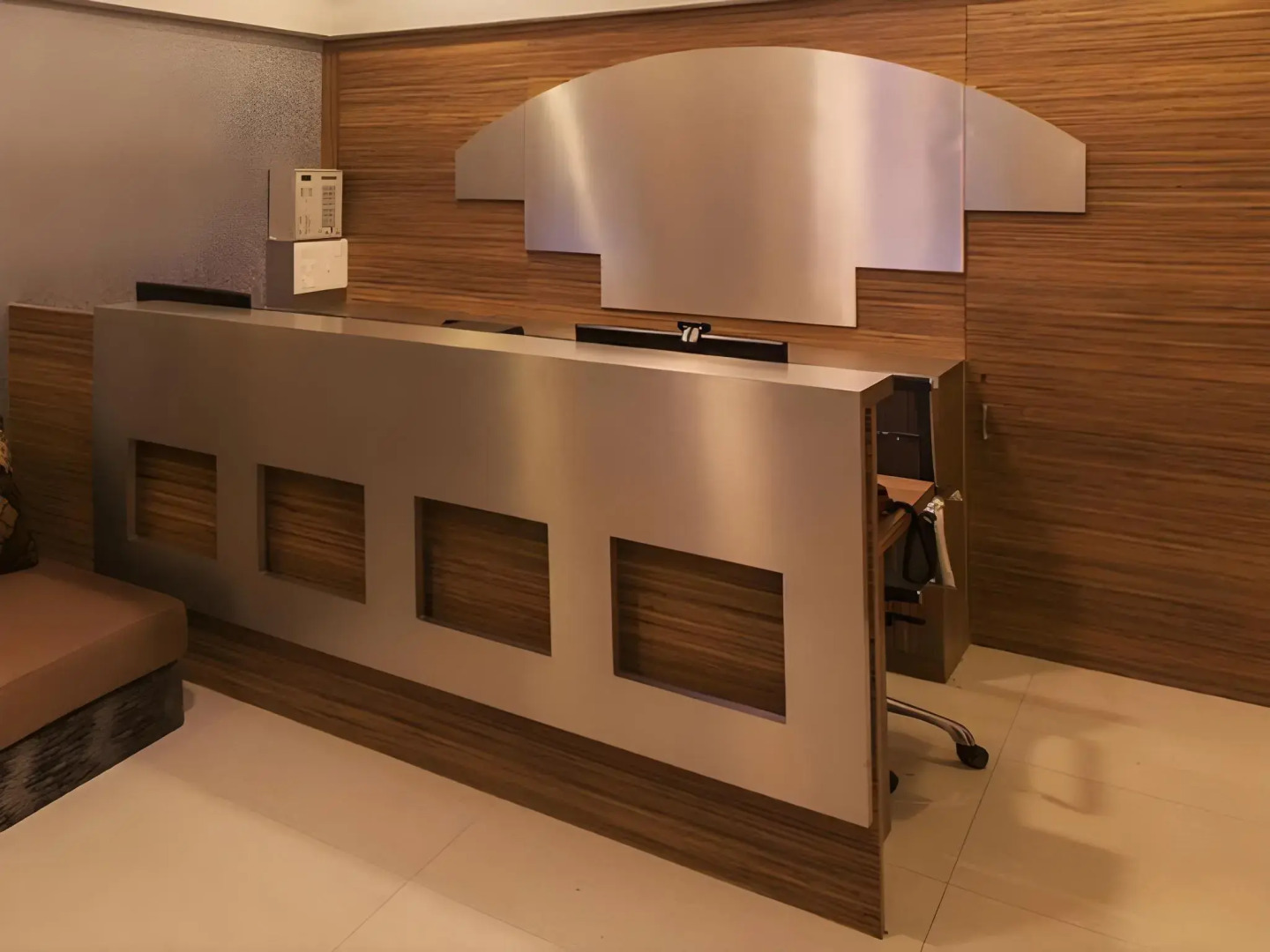 Hotel Anantha Executive Suites