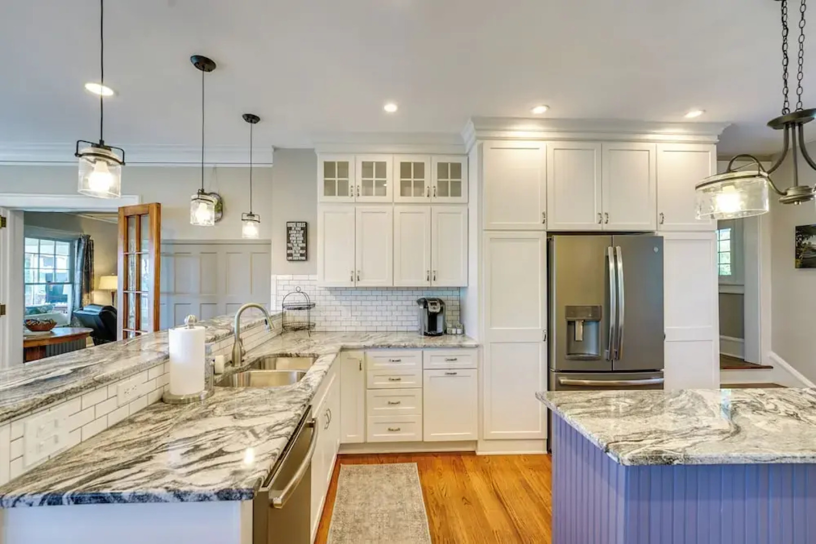 Riverfront St Clair Home - Walk to Downtown!