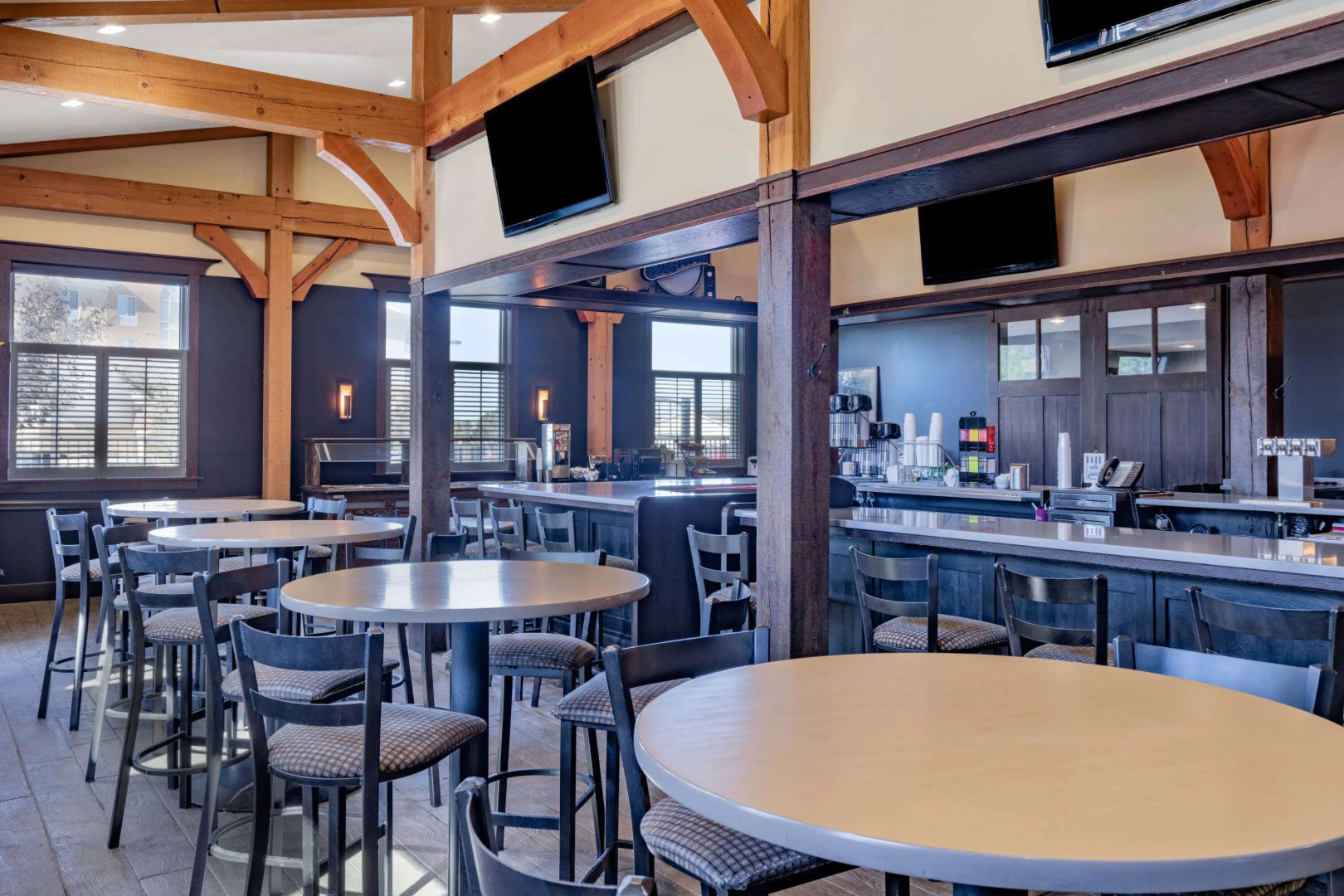 Hawthorn Suites by Wyndham Williston