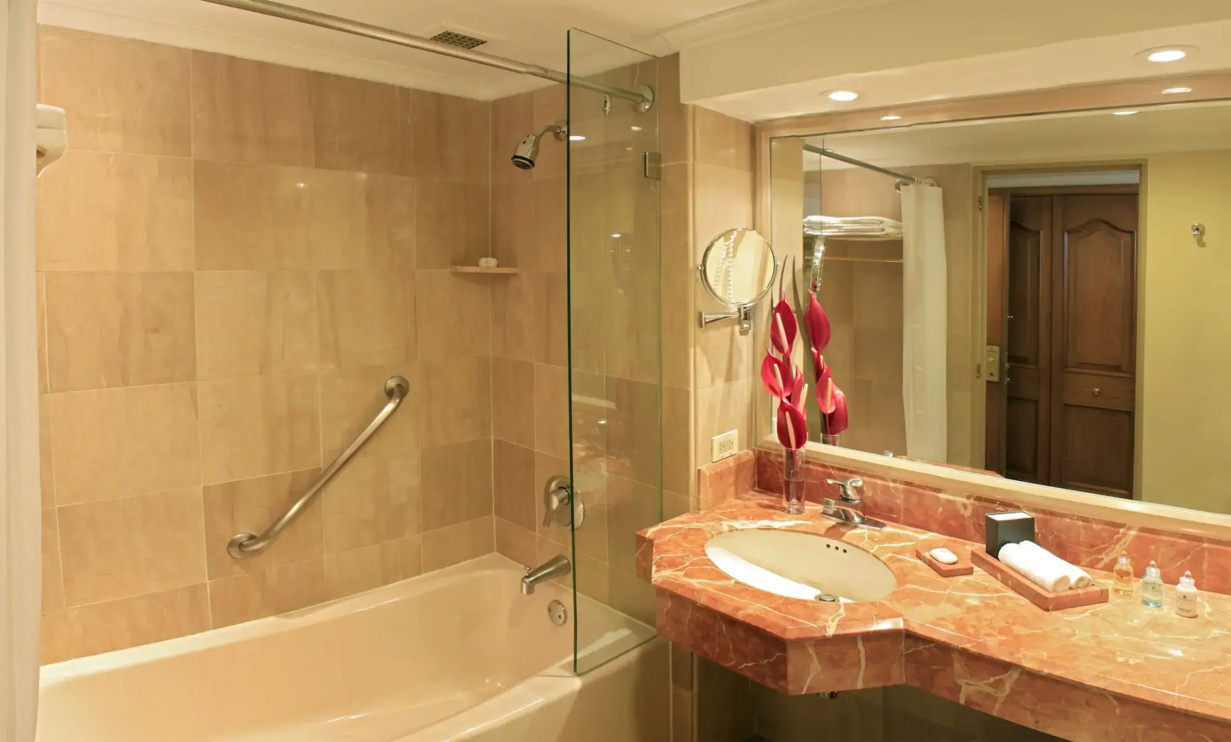 InterContinental Cali by IHG