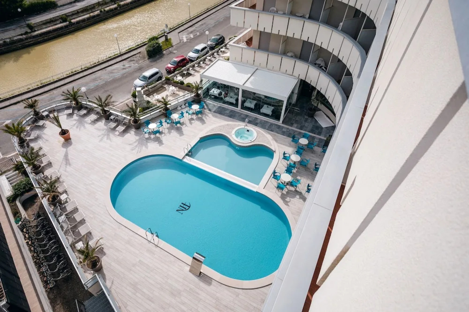 Waldorf Palace Hotel