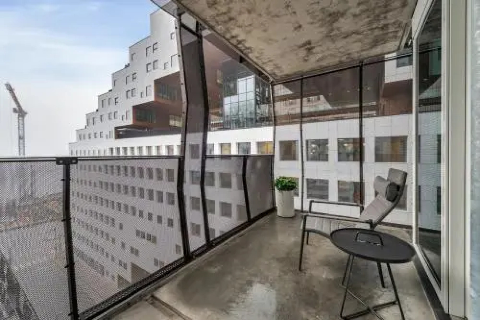 Wright Apartments - Barcode