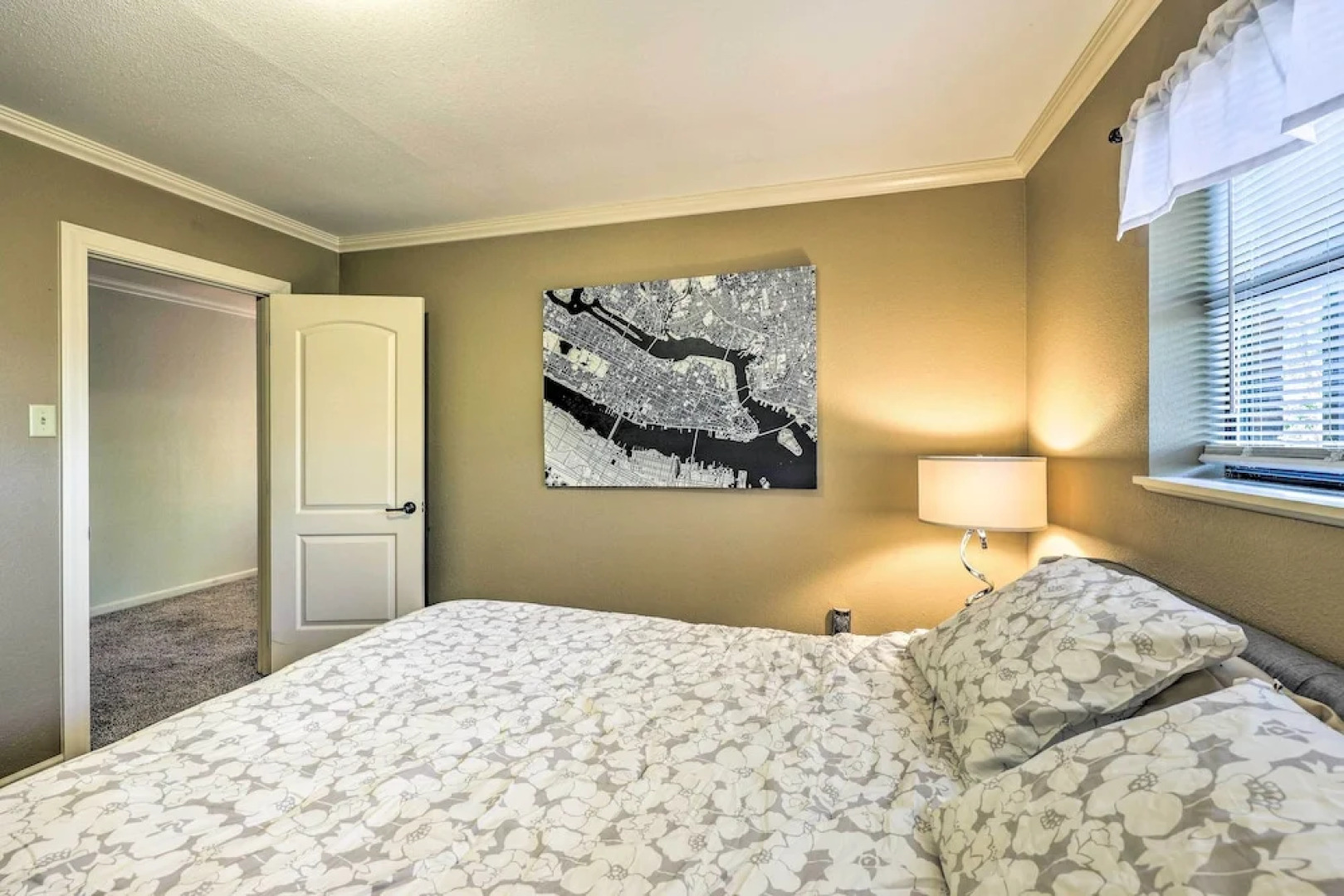 Family-friendly Hot Springs Hideaway w/ Yard!