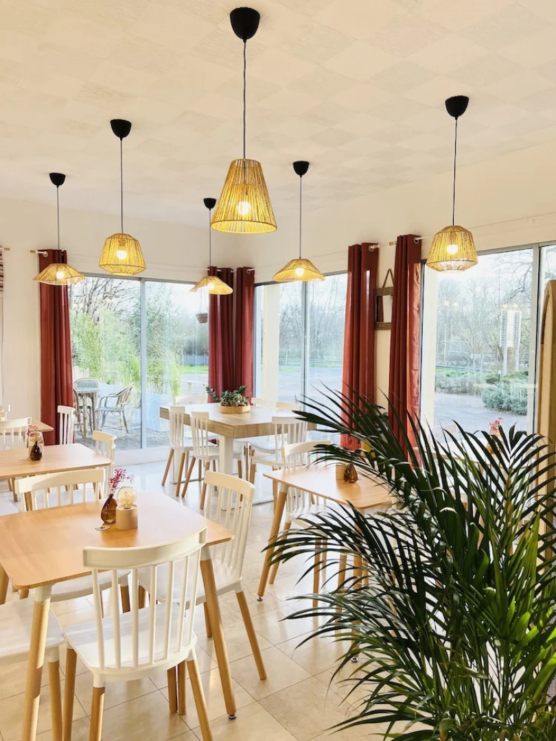 Motel Les Broussailles