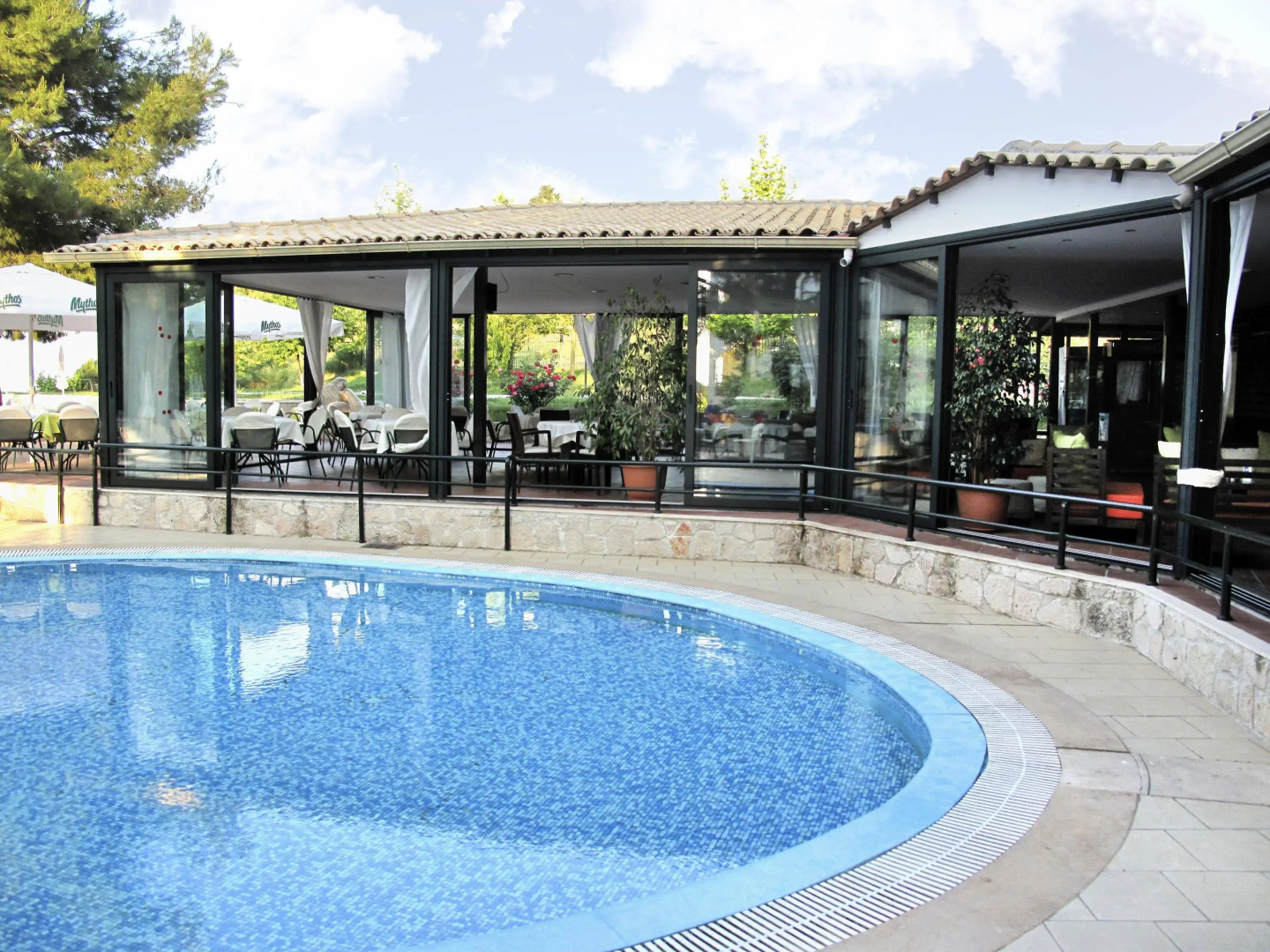 Hotel Lesse