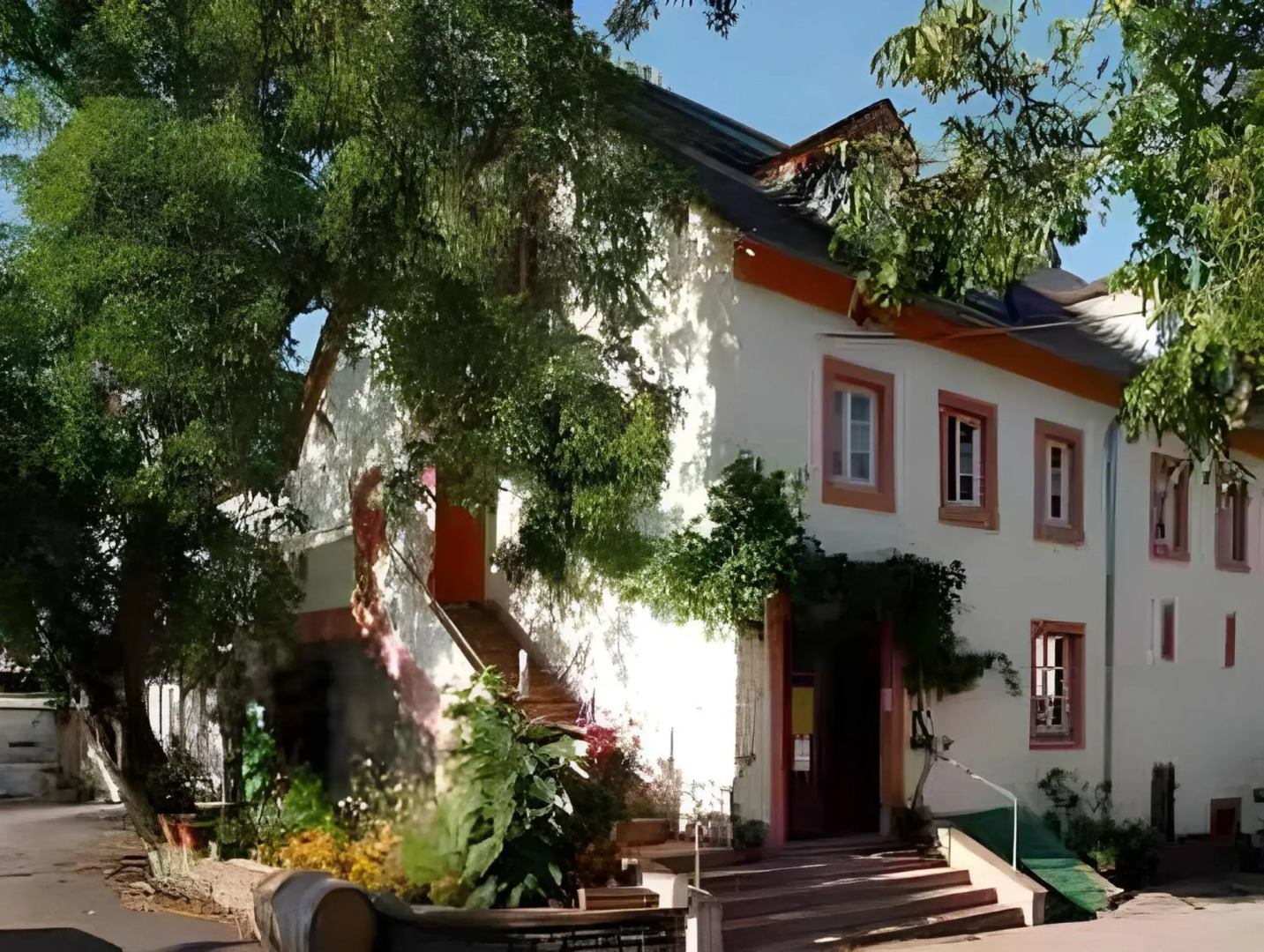 Hotel und Weingut Karlsmühle