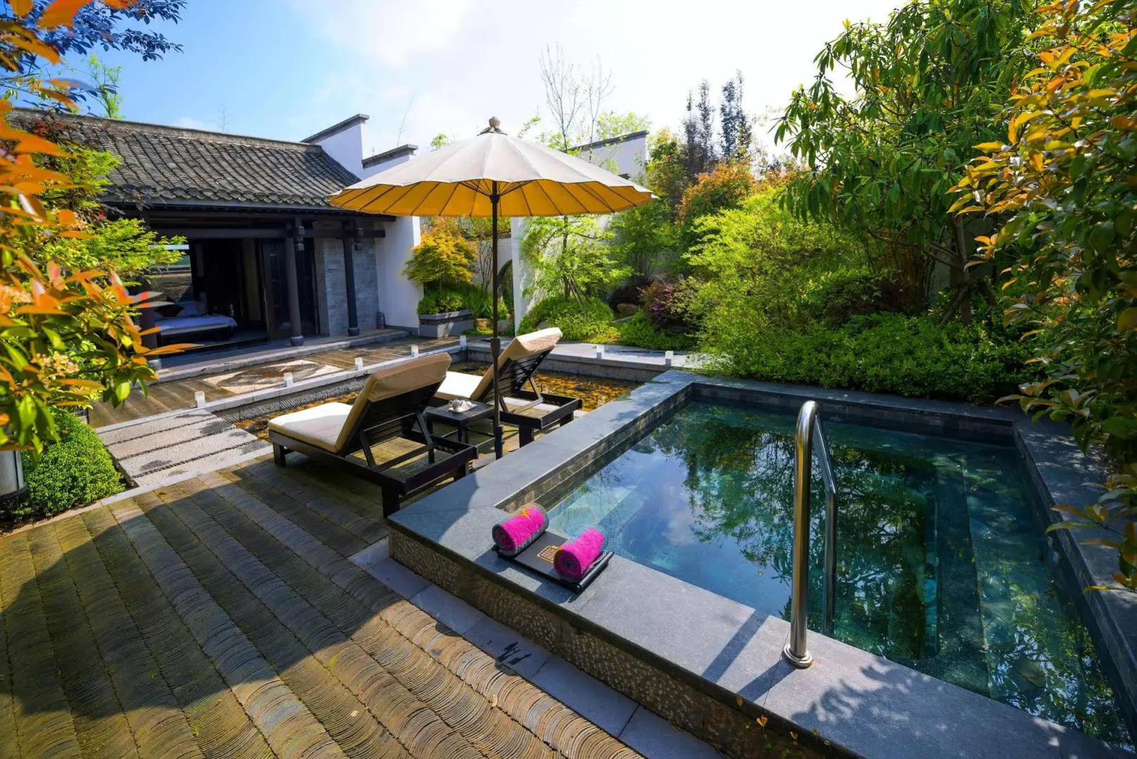 Yurun Hanyuelou Villa Resort