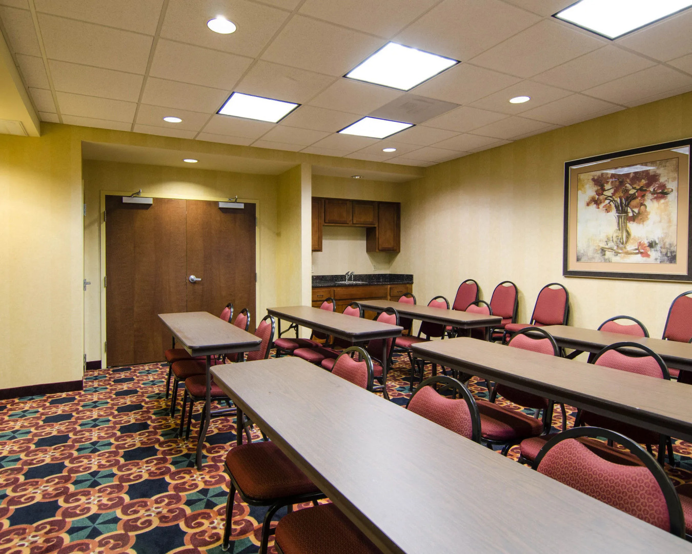 Mainstay Suites Rogers