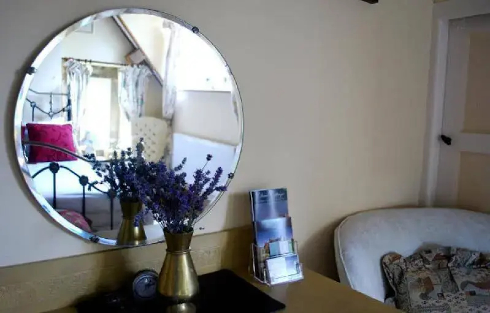 Dove Cottage Bed and Breakfast