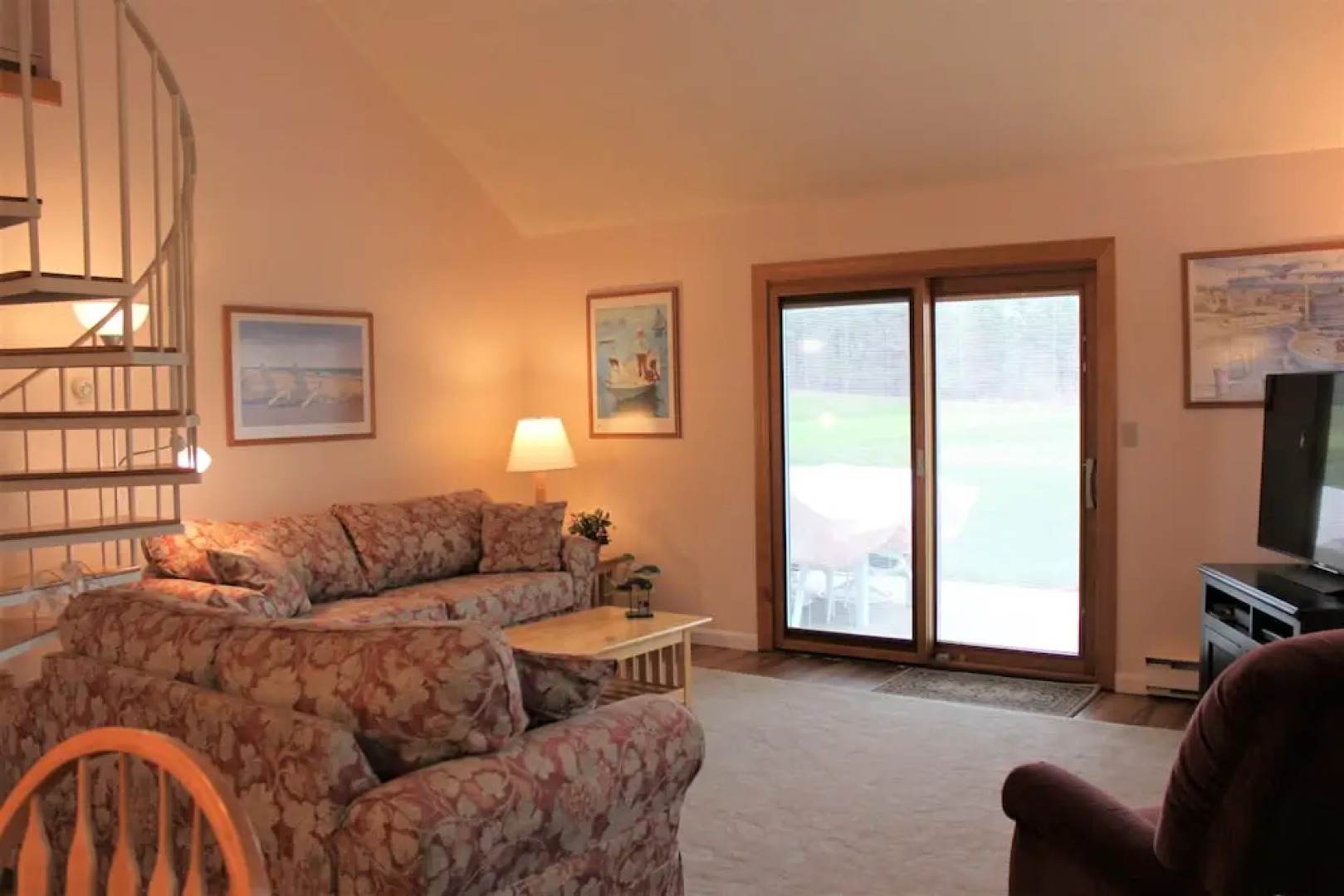 51 Middlecott - 2 Bedroom Condo