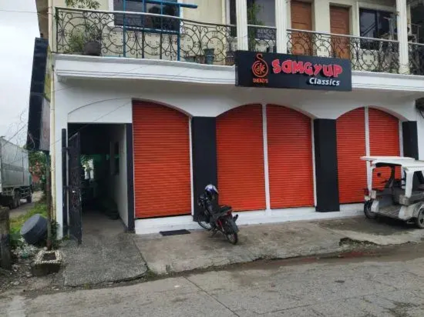 RedDoorz @ Near Caticlan Port