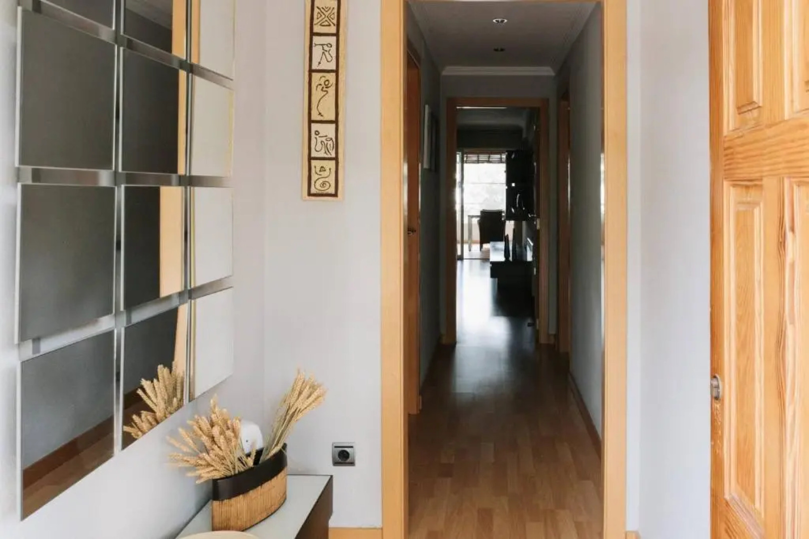 Apartamento luminoso cerca del mar y la montaña