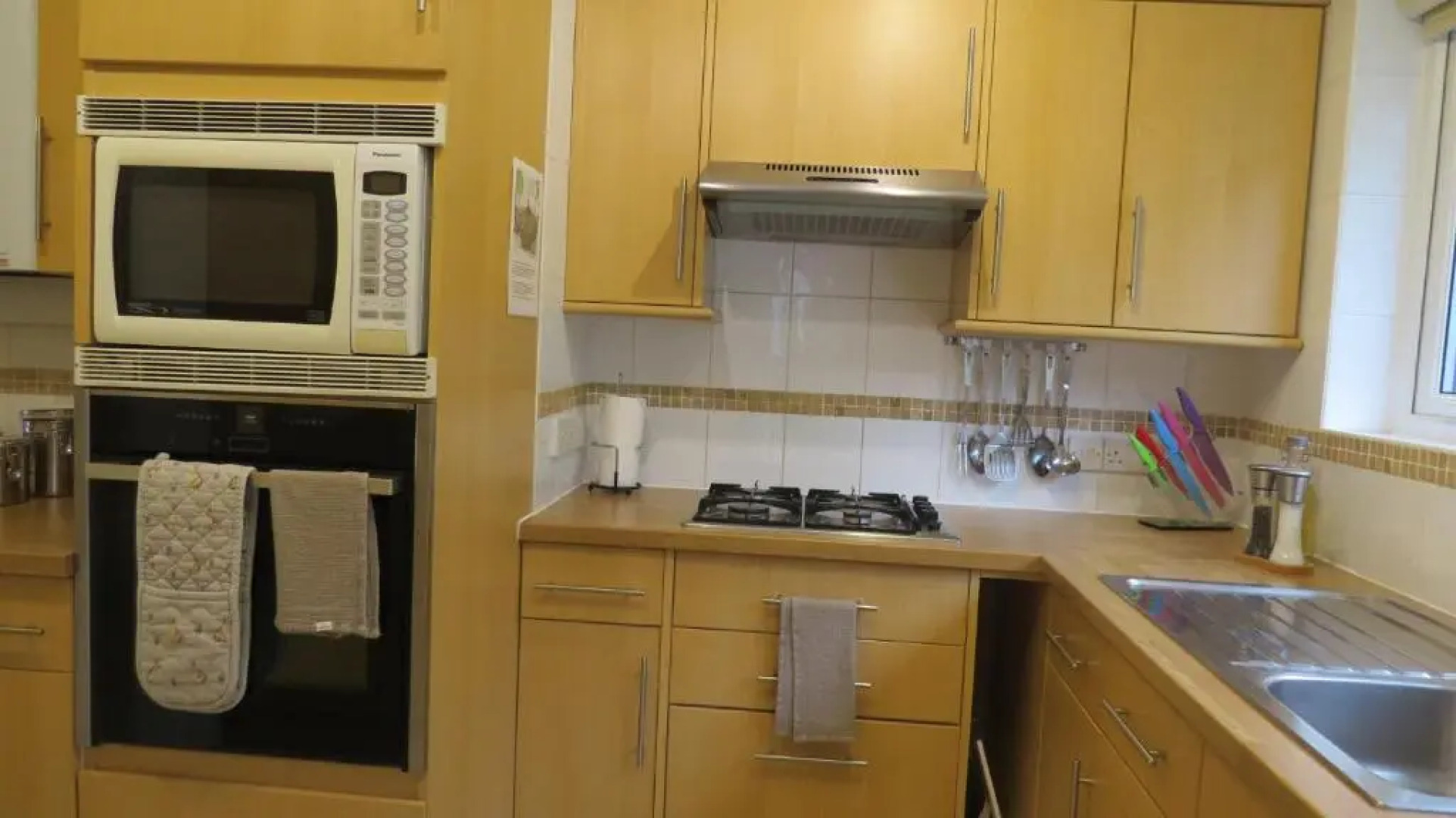 Birchcroft-hideaway - sleeps 8 with Hot Tub