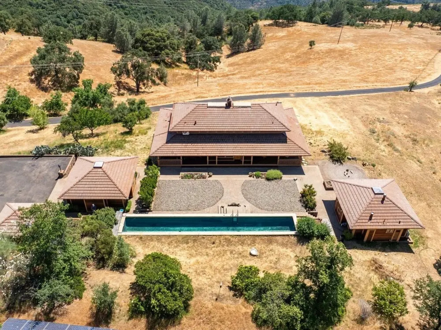 Priest Ranch - Peaceful Home With Pool 3 Bedroom Home