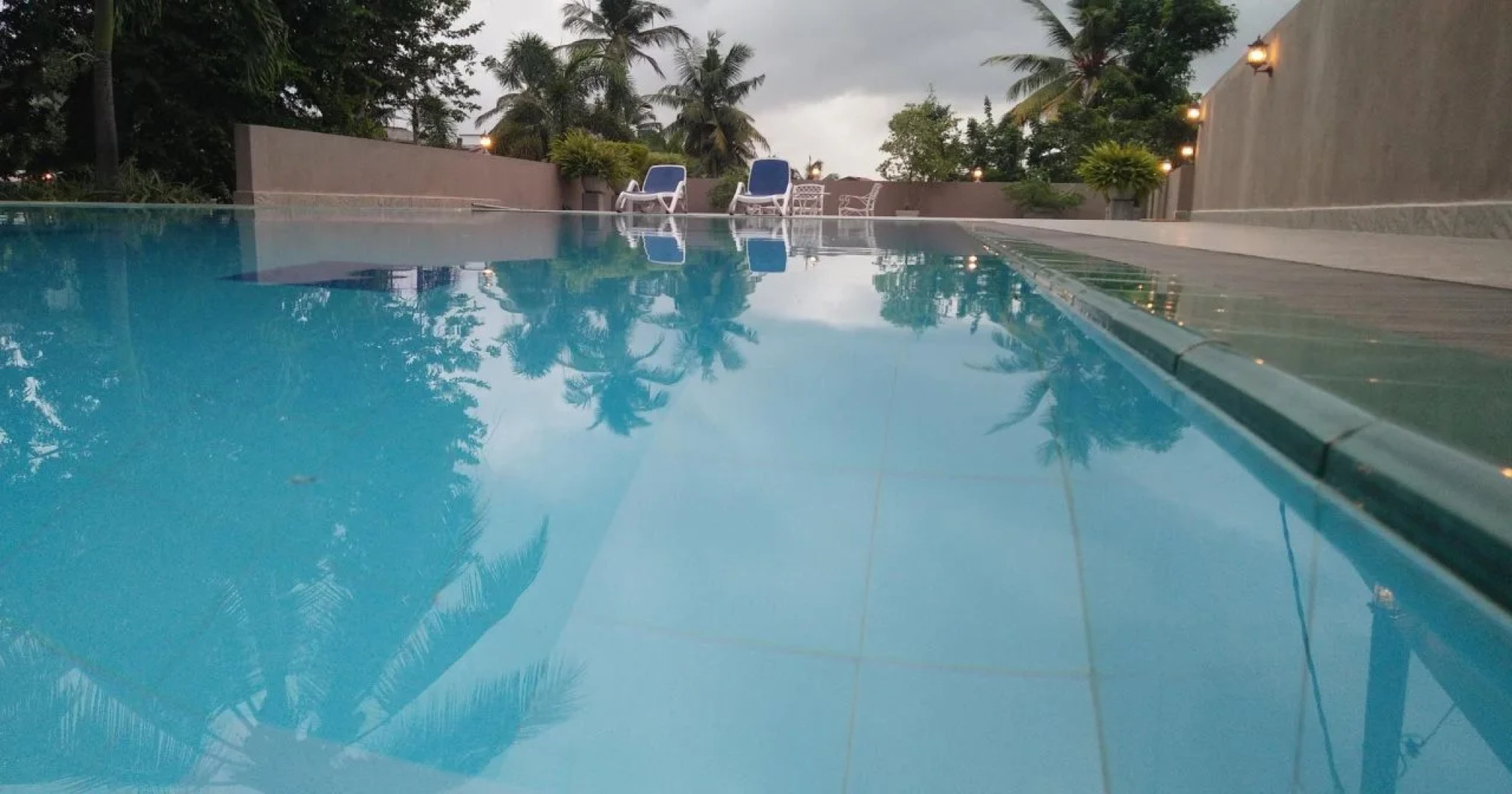 Grand 7 Hotel - Thalawathugoda