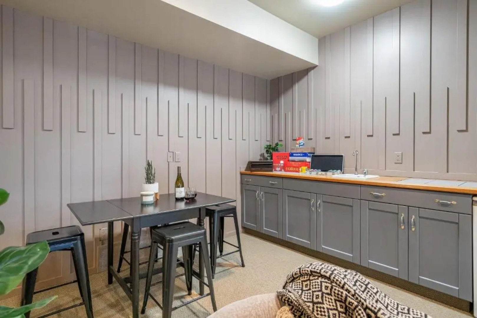 The Caribou Lodge I HotTub I Fireplace I Sleep16