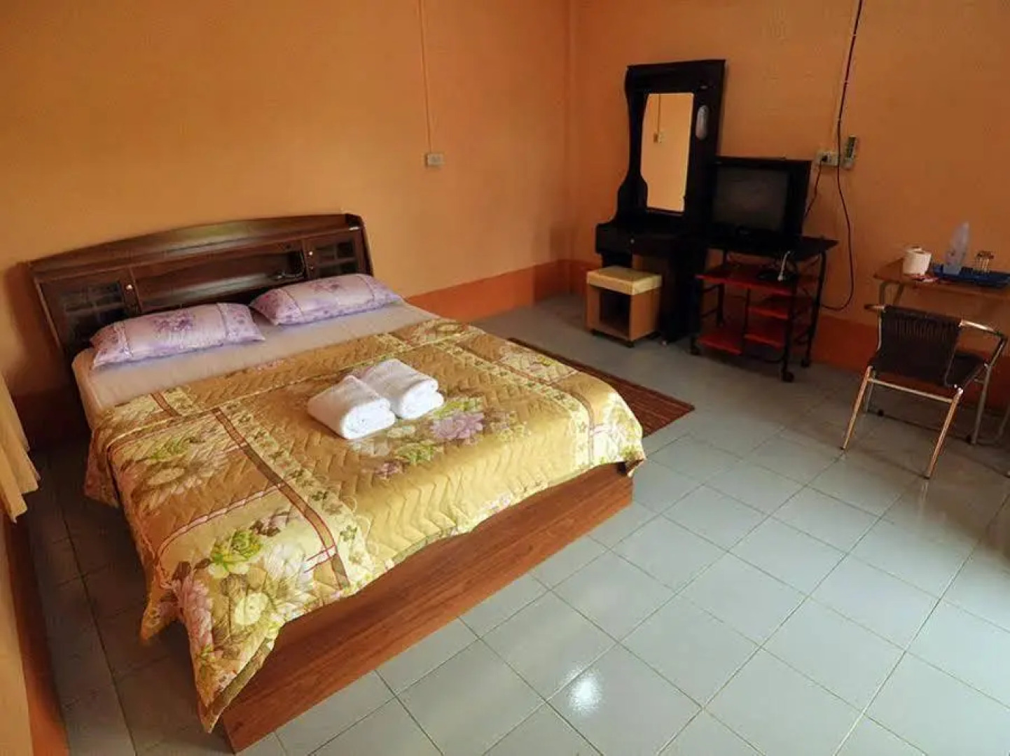 Bann Rim khong Resort