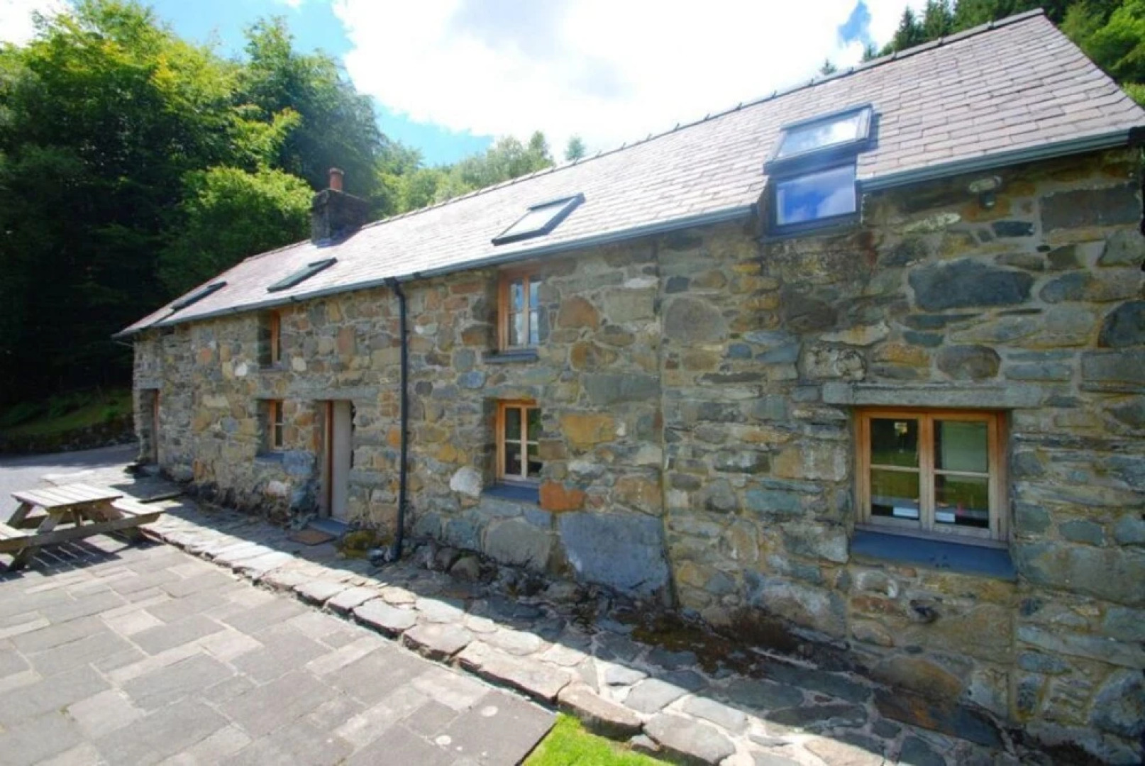 Ty Newydd Cottage