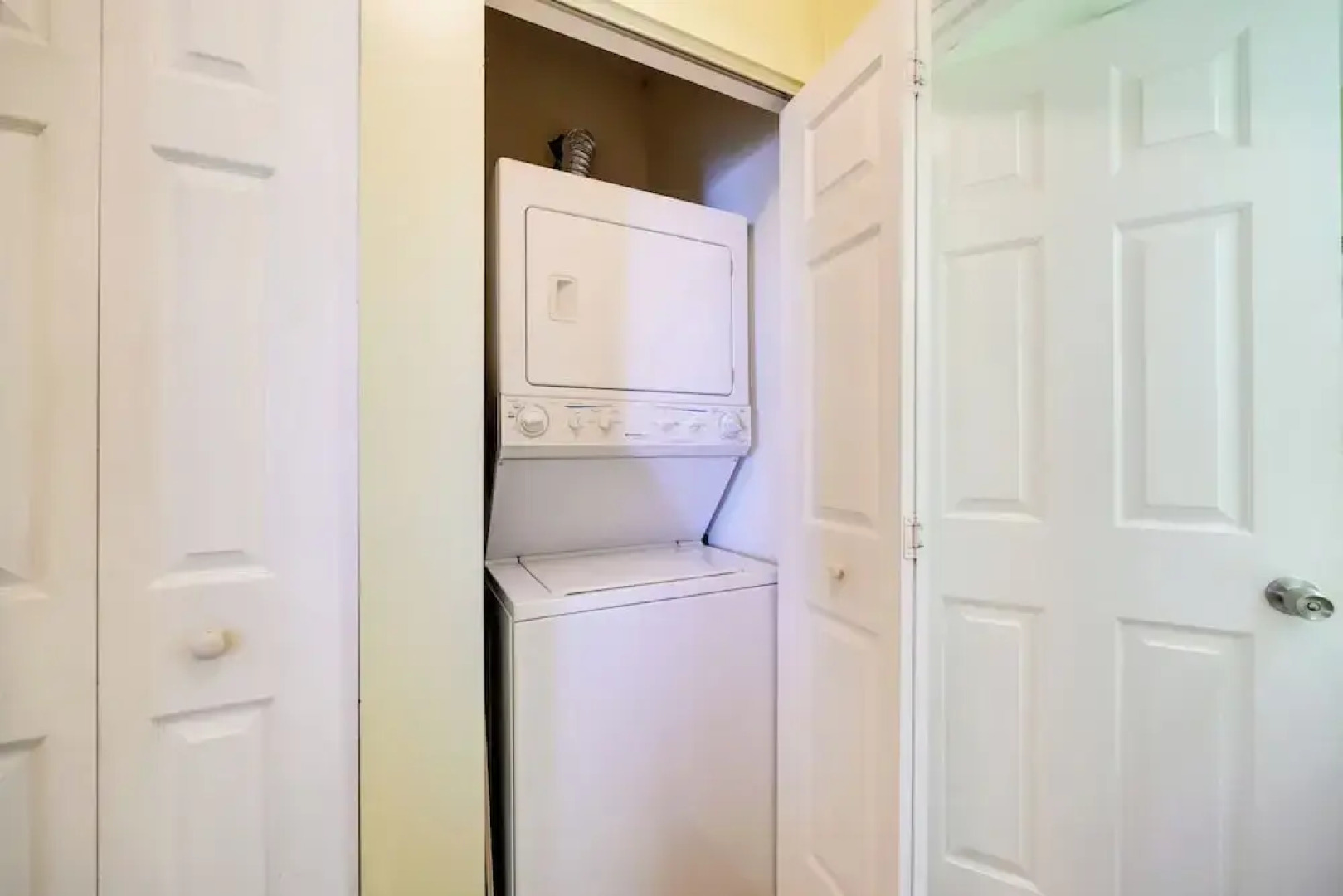 Kill Devil Hills Condo w/ On-site Beach Access!