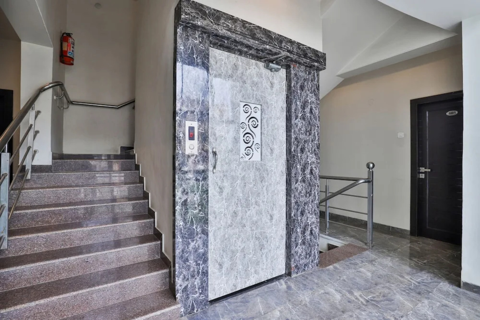 OYO 1983 Hotel Sai Kripa Imperial