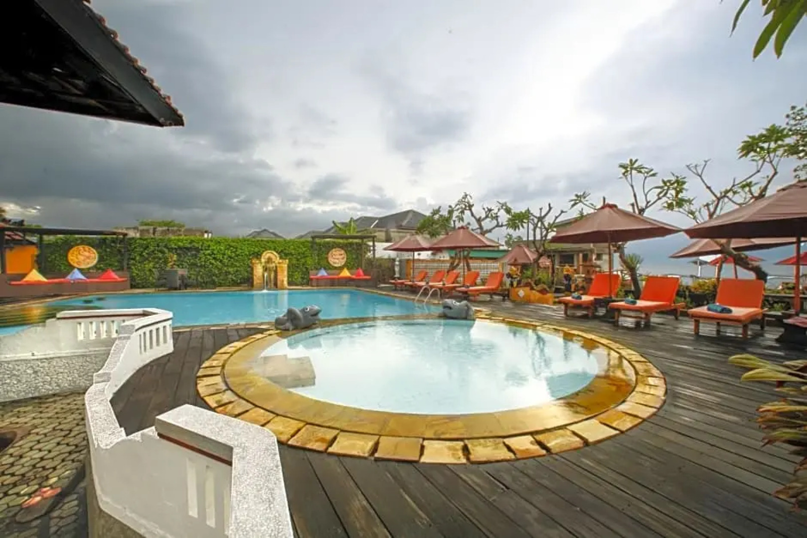 Bali Taman Lovina Resort and Spa Suites