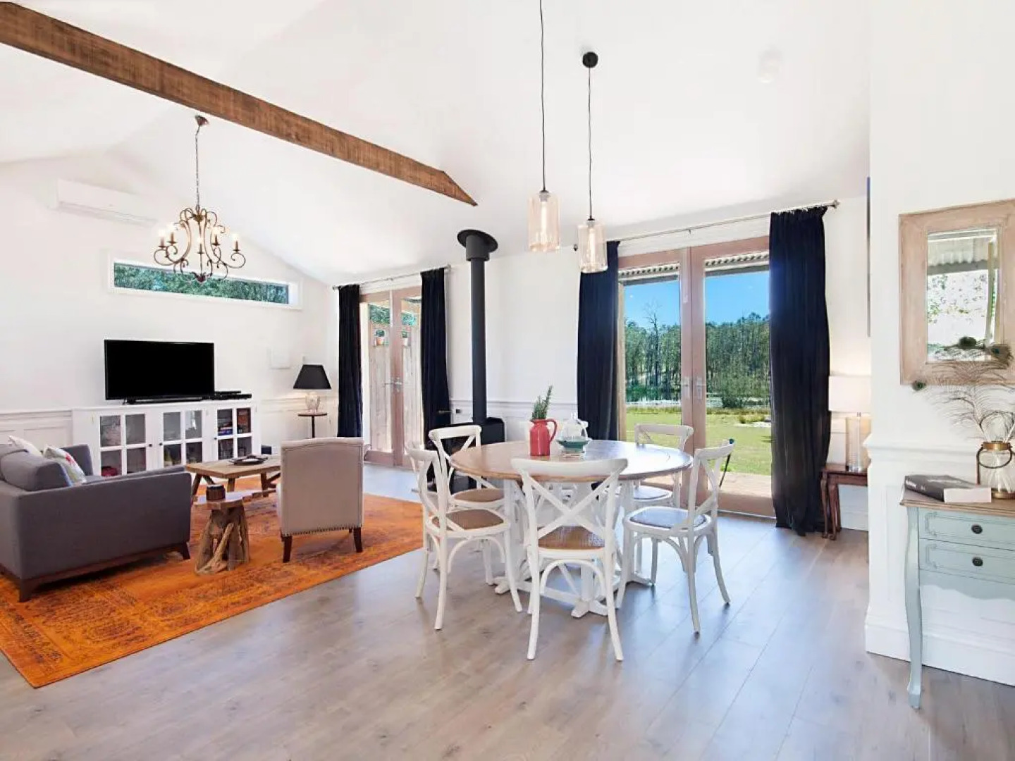 Block Eight 4 Water View Luxe Villa