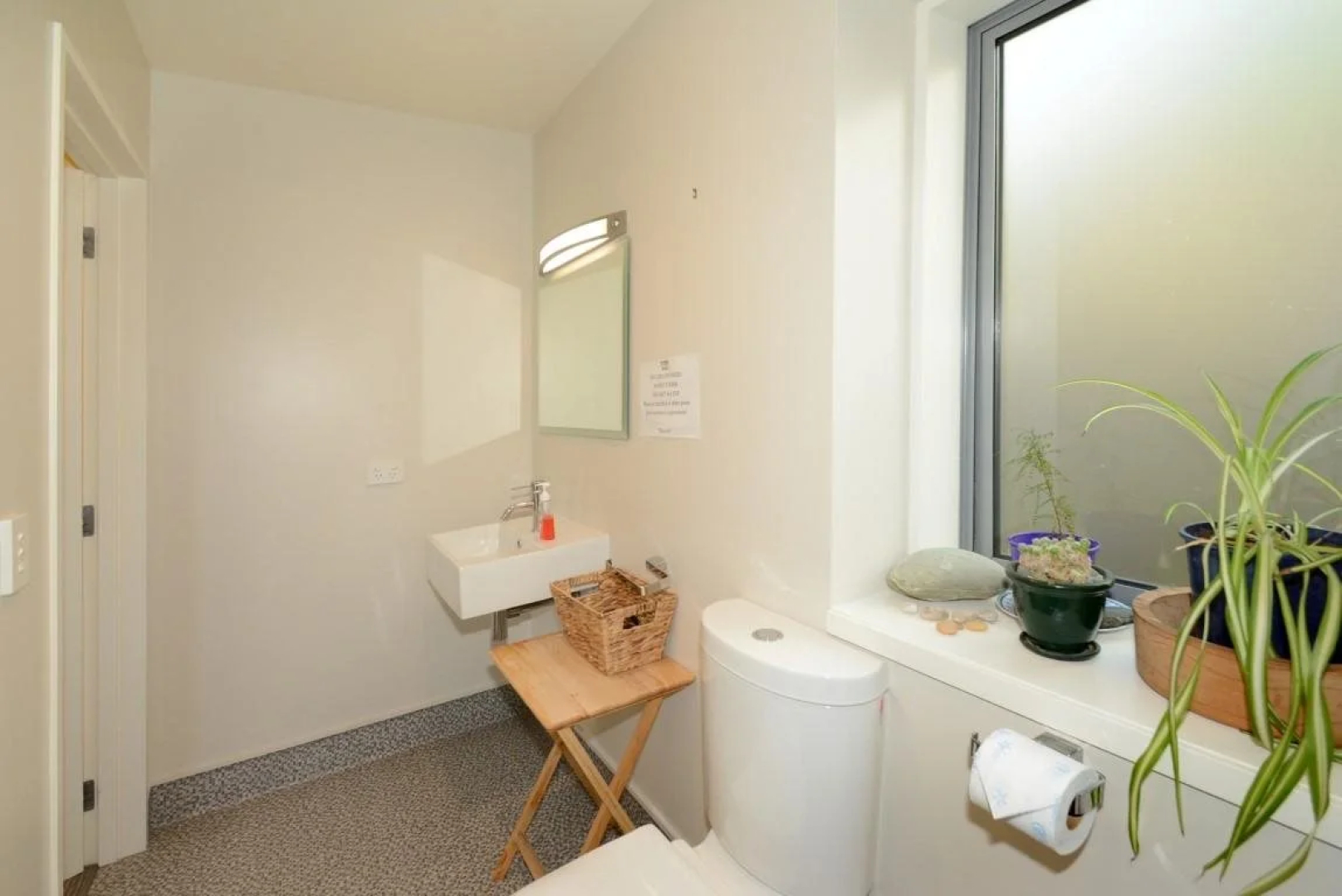 Baldwin Street BNB