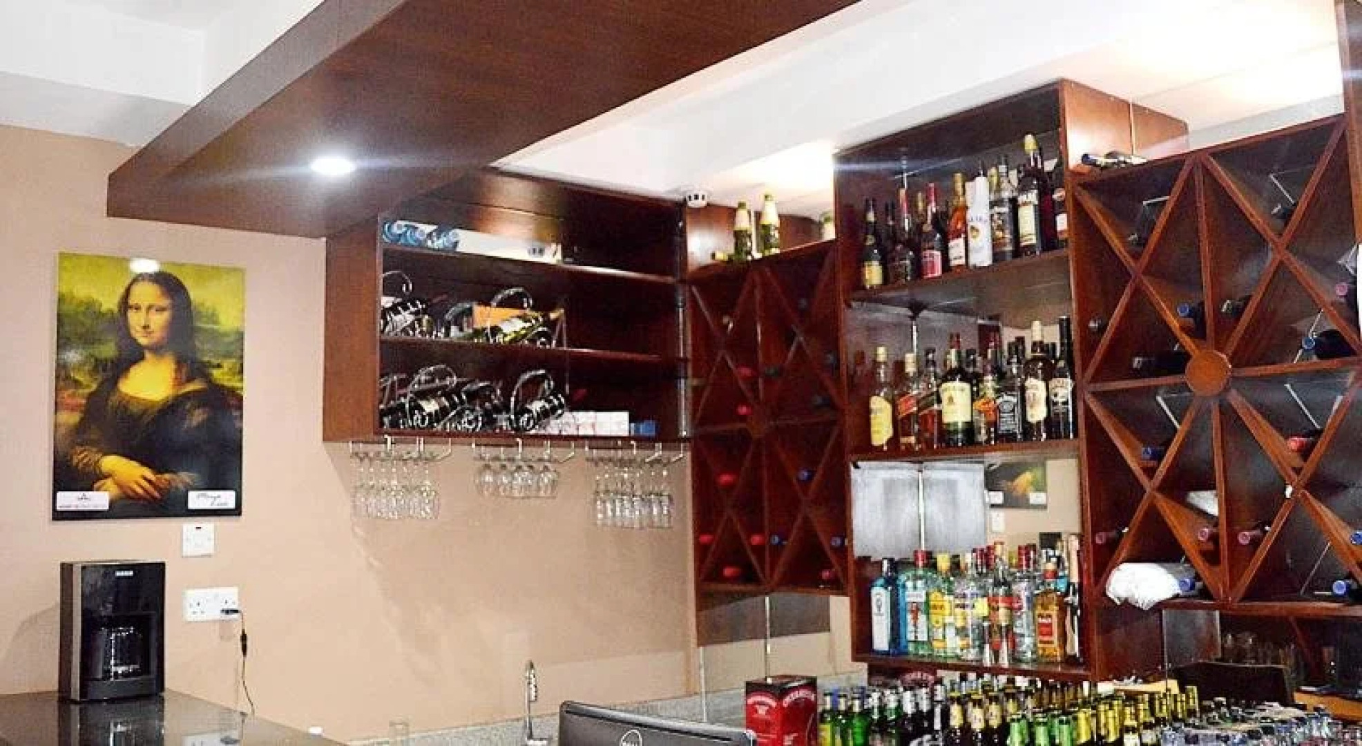 Marie's Royale Hotel