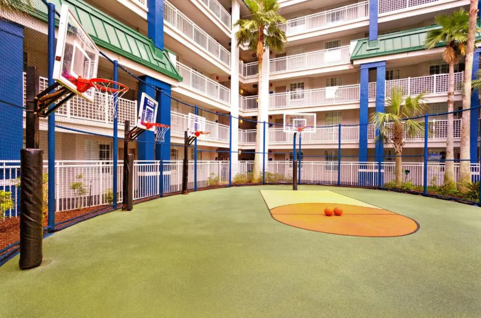 Holiday Inn Resort Orlando Suites - Waterpark by IHG