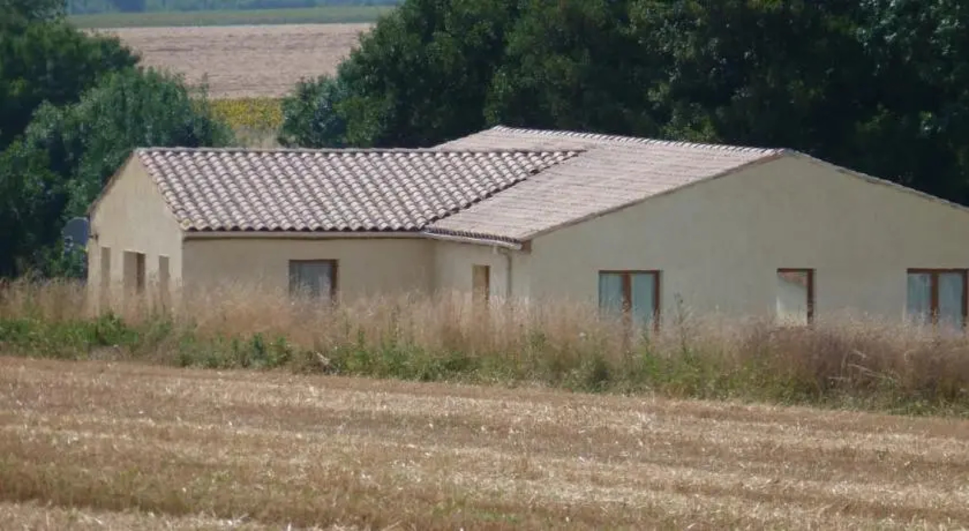 Hirondelle Holiday Home