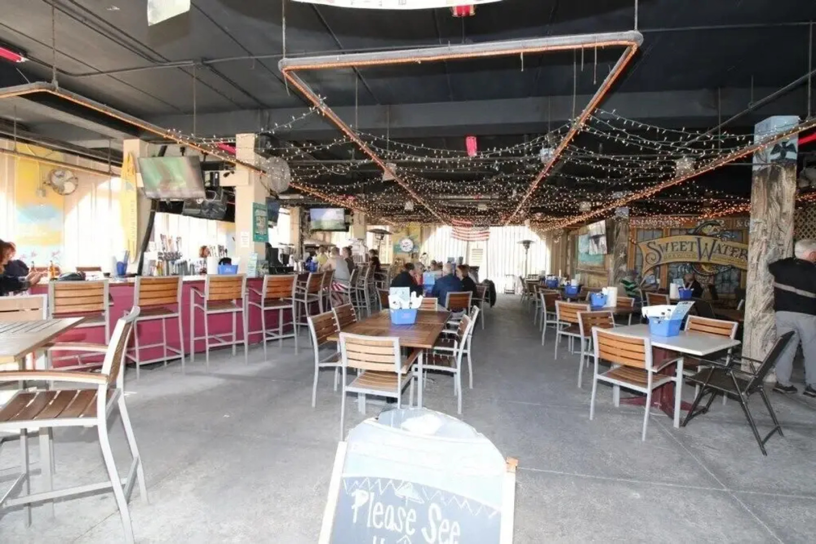 Beach Bay Breeze by Anna Maria