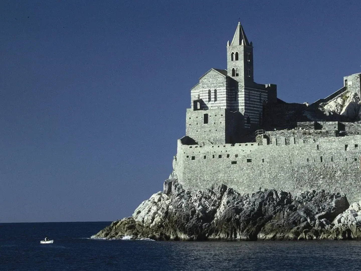 Cottage in Sesta Godano Near the Sea