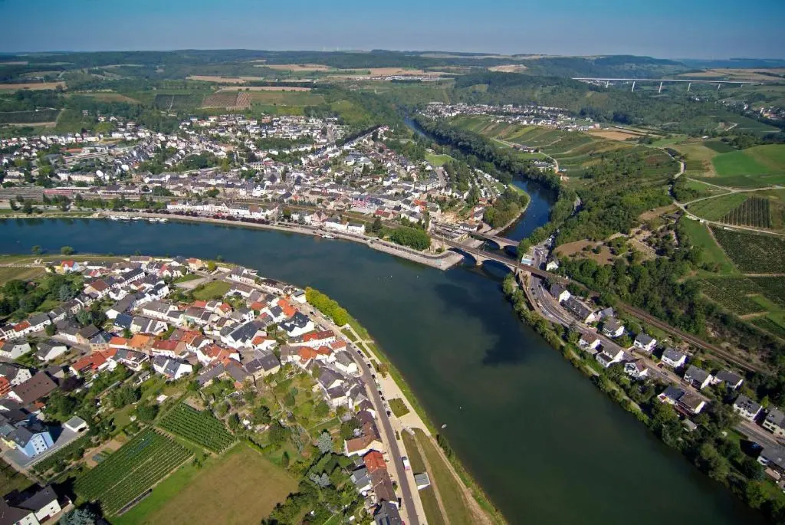 Rezas Bistro Restaurant Gästehaus