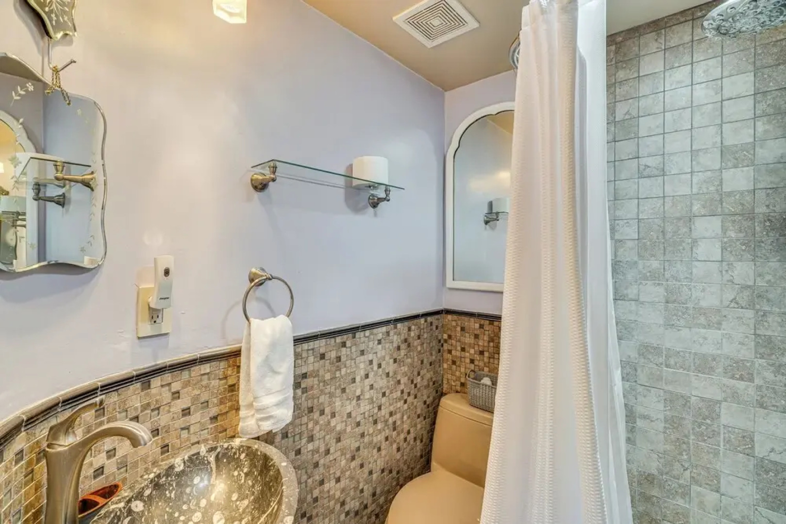 Casita Colibri: Lovely, Romantic Patagonia Retreat