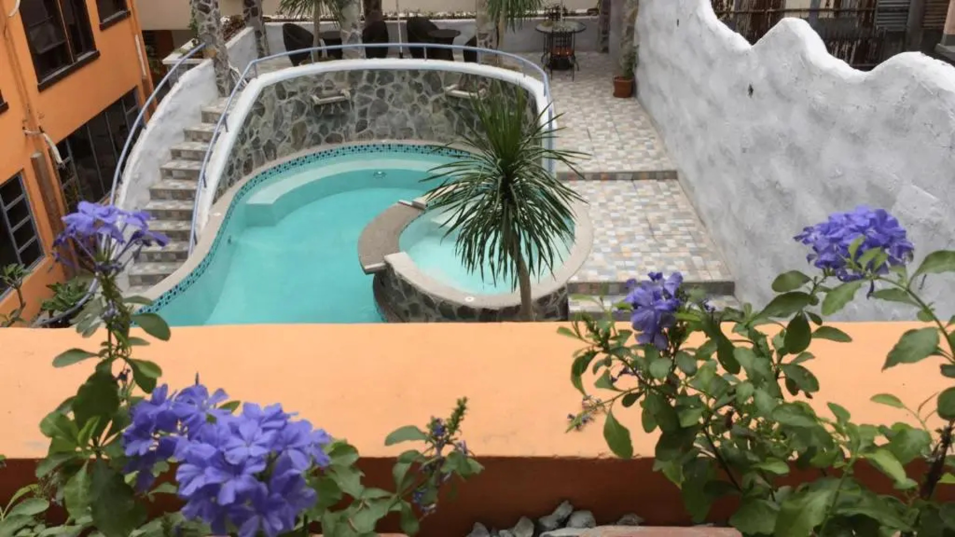 1775 Adriatico Suites