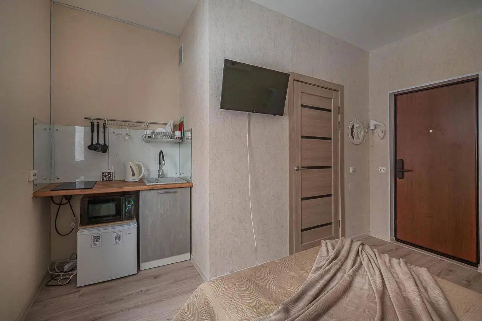 Хорошего дня на улице Алексея Латышова 3