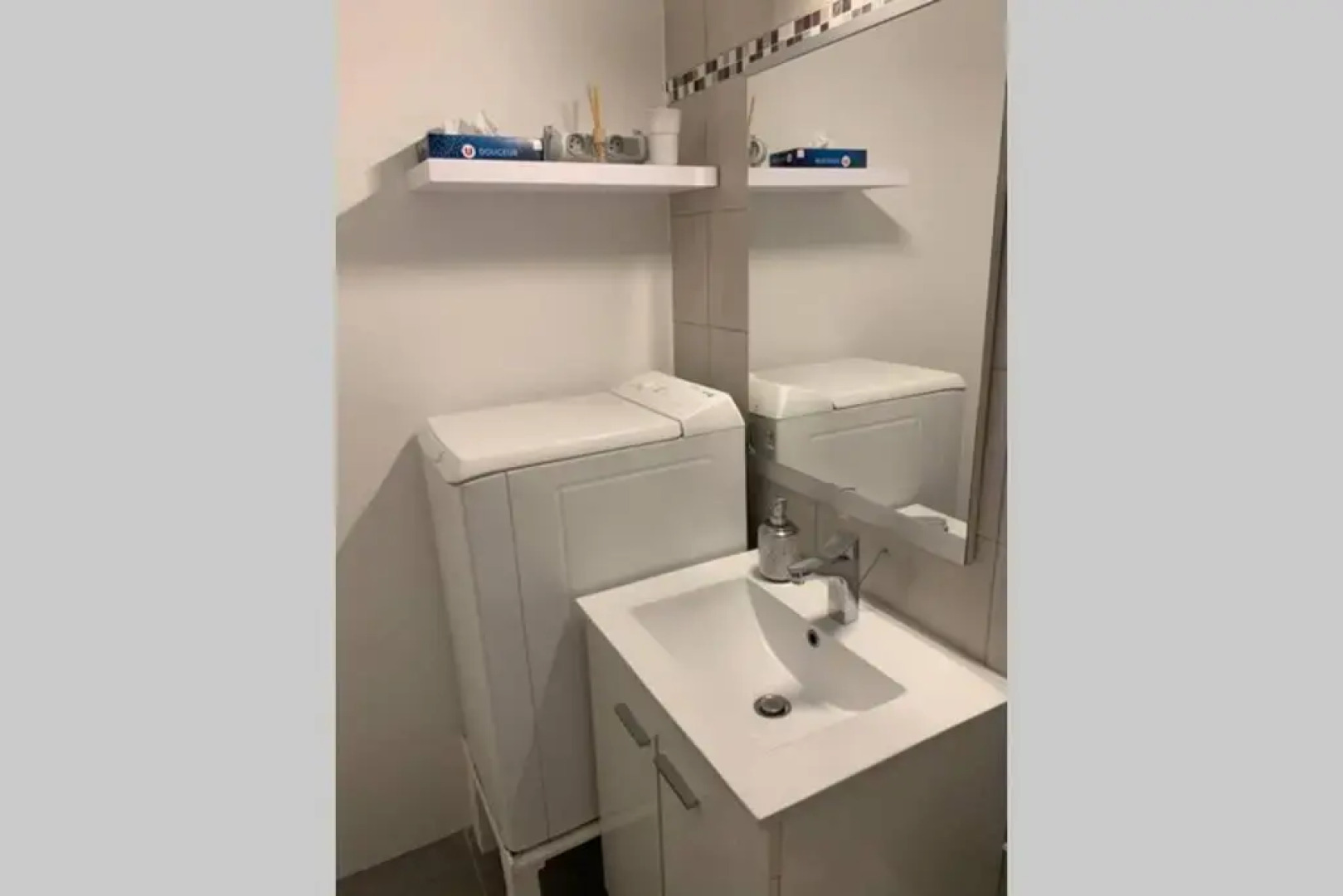 JOLI STUDIO INDEPENDANT 20m² AVEC JARDIN